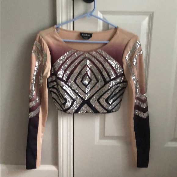 bebe Tops - Bebe crop top